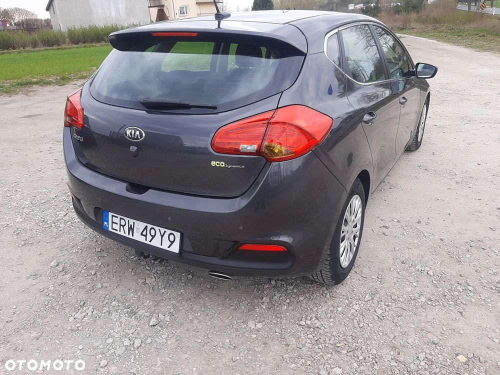 Kia Ceed 1.6 GDI Platinum Edition - 5