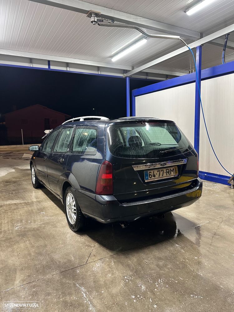Ford Focus - 6