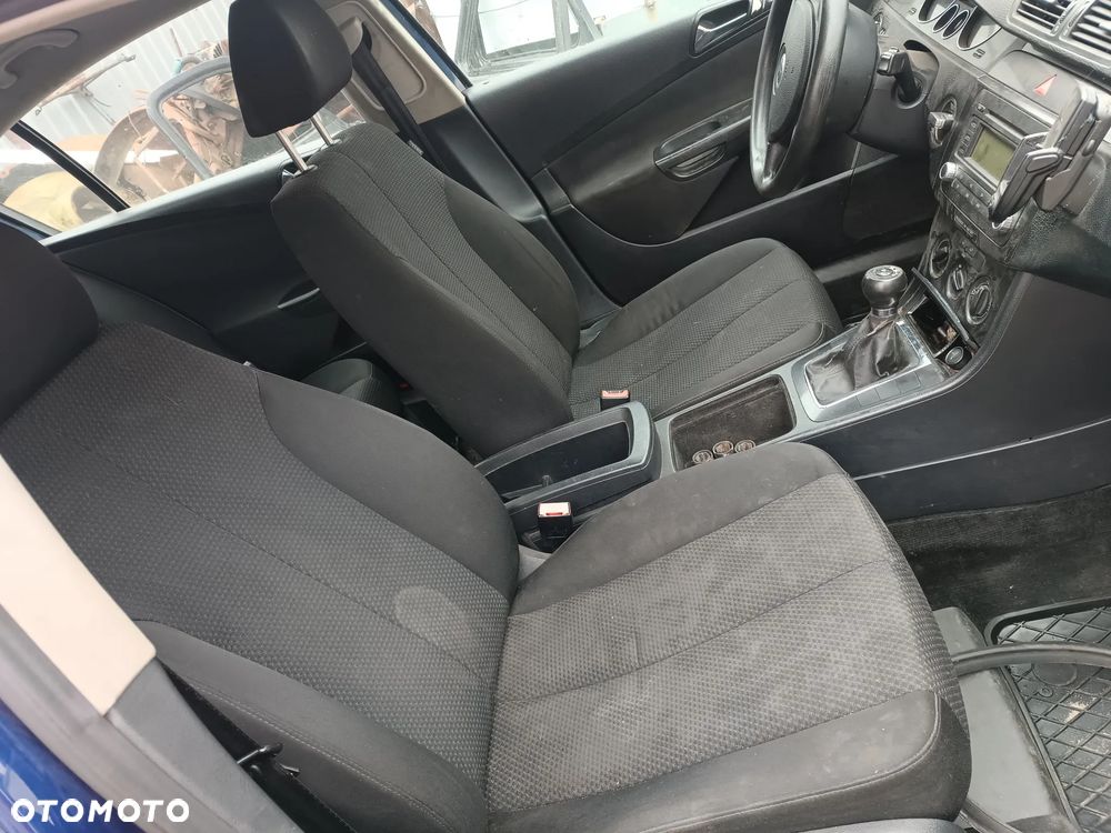 VW Passat B6 2,0 TDI BKP BKD Wszystkie części Silnik Zawieszenie Maska Drzwi Koła Fotele - 12