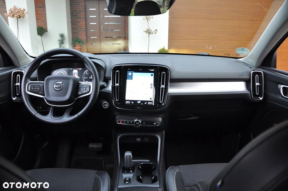 Volvo XC 40 - 21