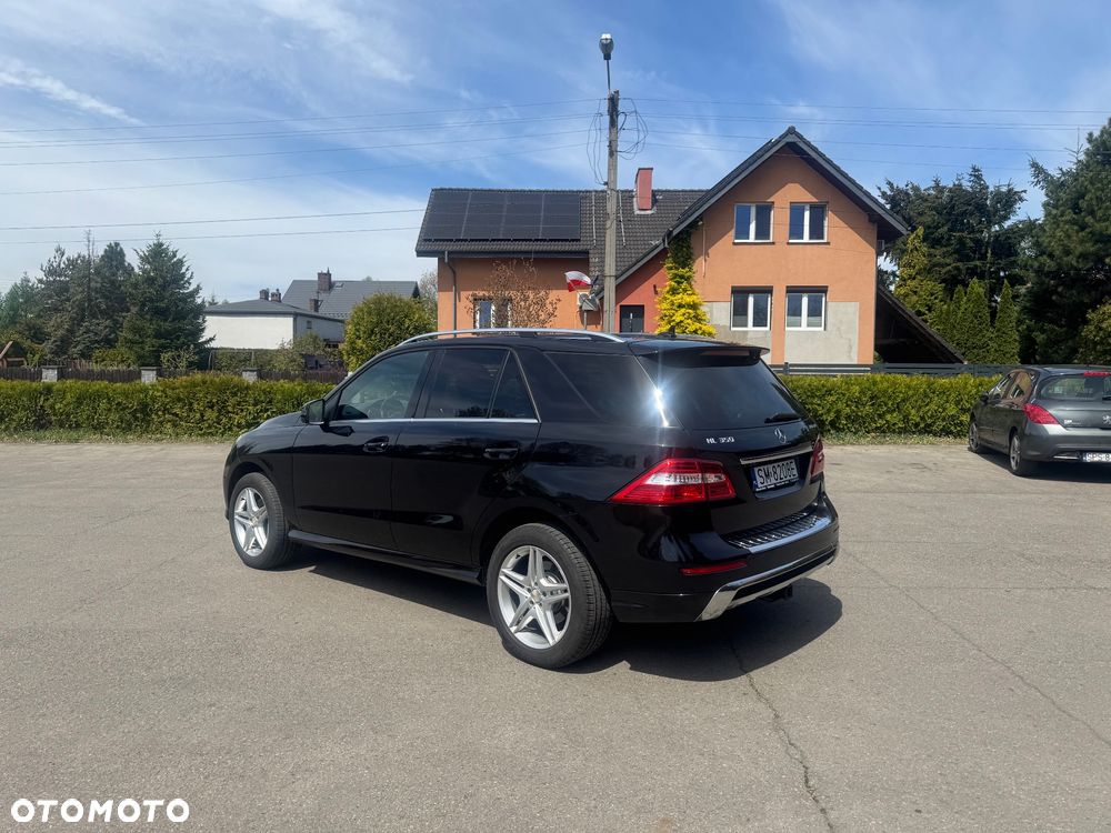 Mercedes-Benz ML 350 BlueTEC 4MATIC 7G-TRONIC - 22