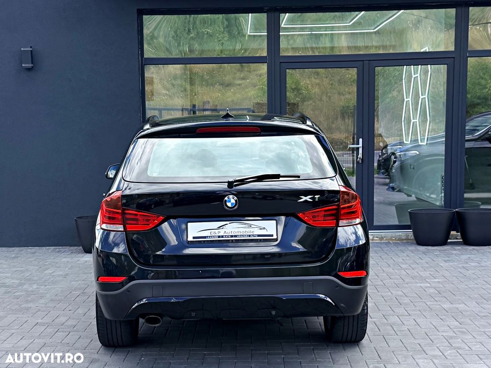 BMW X1 sDrive18d xLine - 11