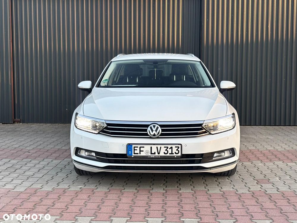 Volkswagen Passat 2.0 TDI (BlueMotion Technology) DSG Highline - 6