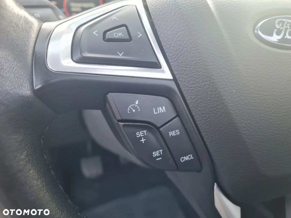 Ford Mondeo 2.0 TDCi Titanium - 39