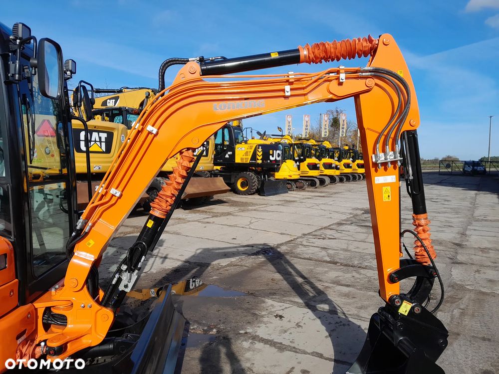 Kubota LONKING CDM6025 - 9