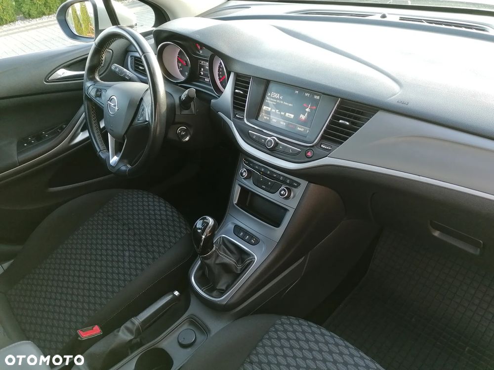 Opel Astra 1.6 CDTI Enjoy S&S - 18