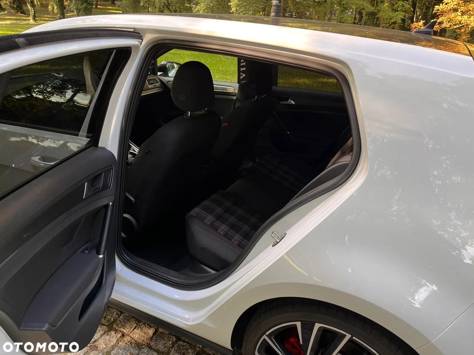 Volkswagen Golf VII 2.0 TSI BMT GTI Performance DSG - 11