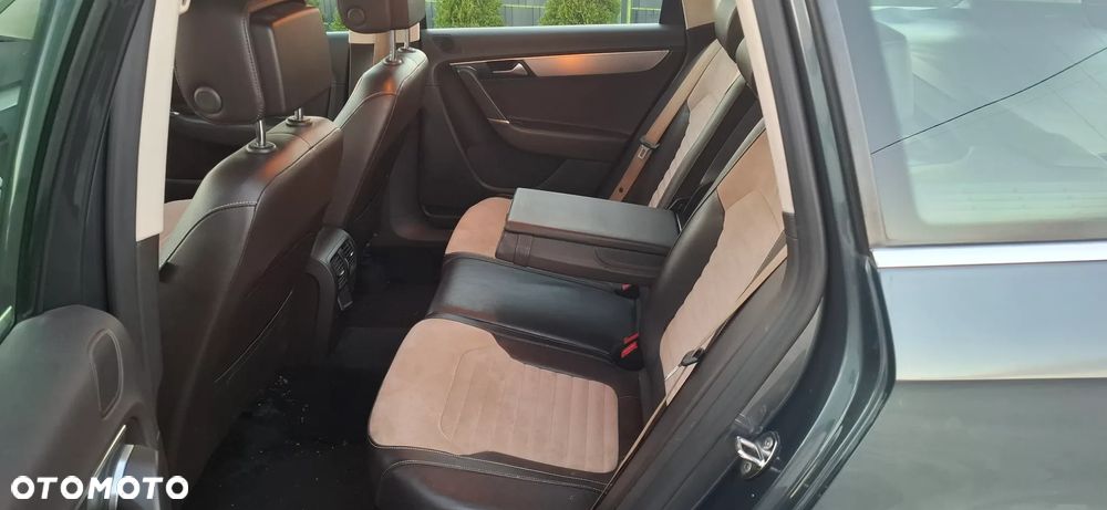 Volkswagen Passat - 7