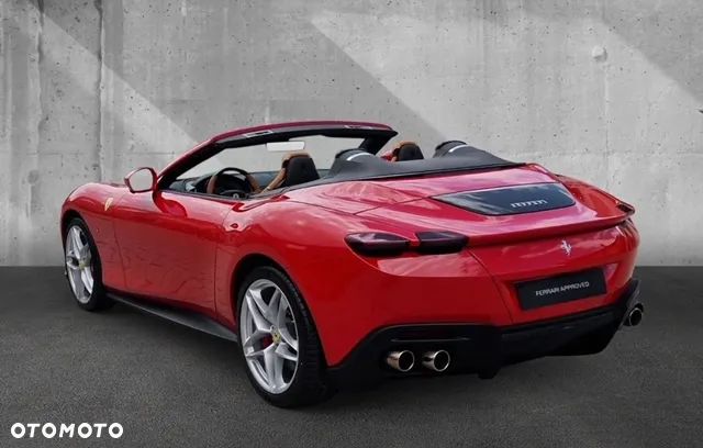 Ferrari Roma Spider - 9