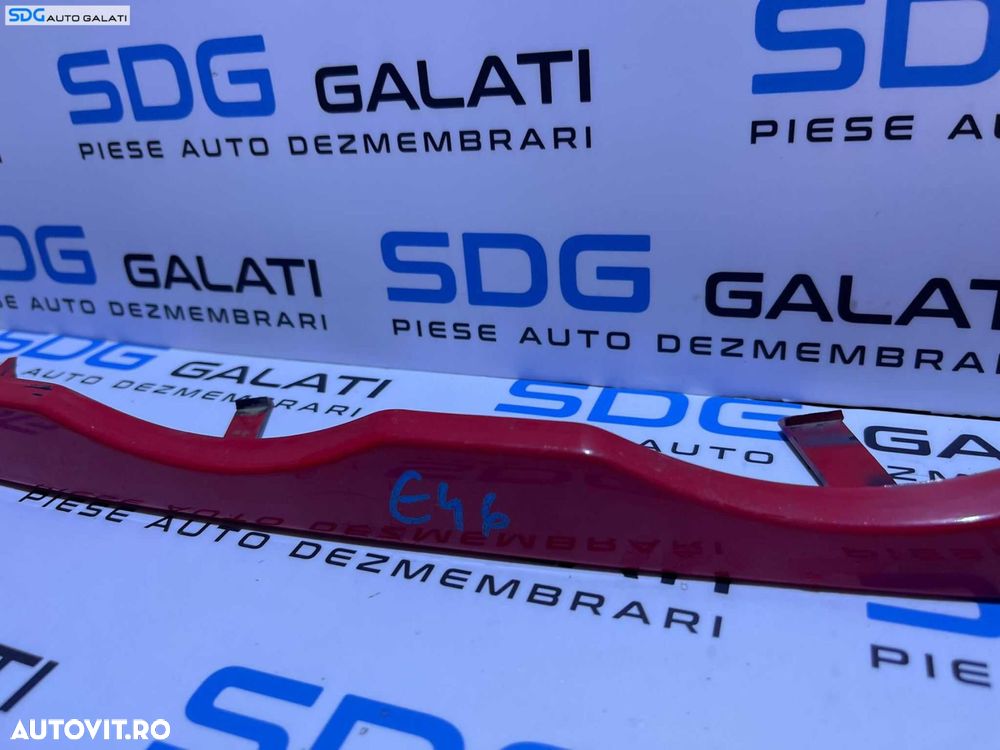 Ornament Grila Bandou Sub Far Dreapta BMW Seria 3 E46 Non Facelift 1998 - 2001 Cod 8208482 [V0252] - 2