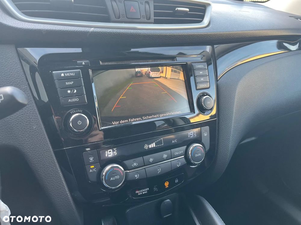 Nissan Qashqai - 12