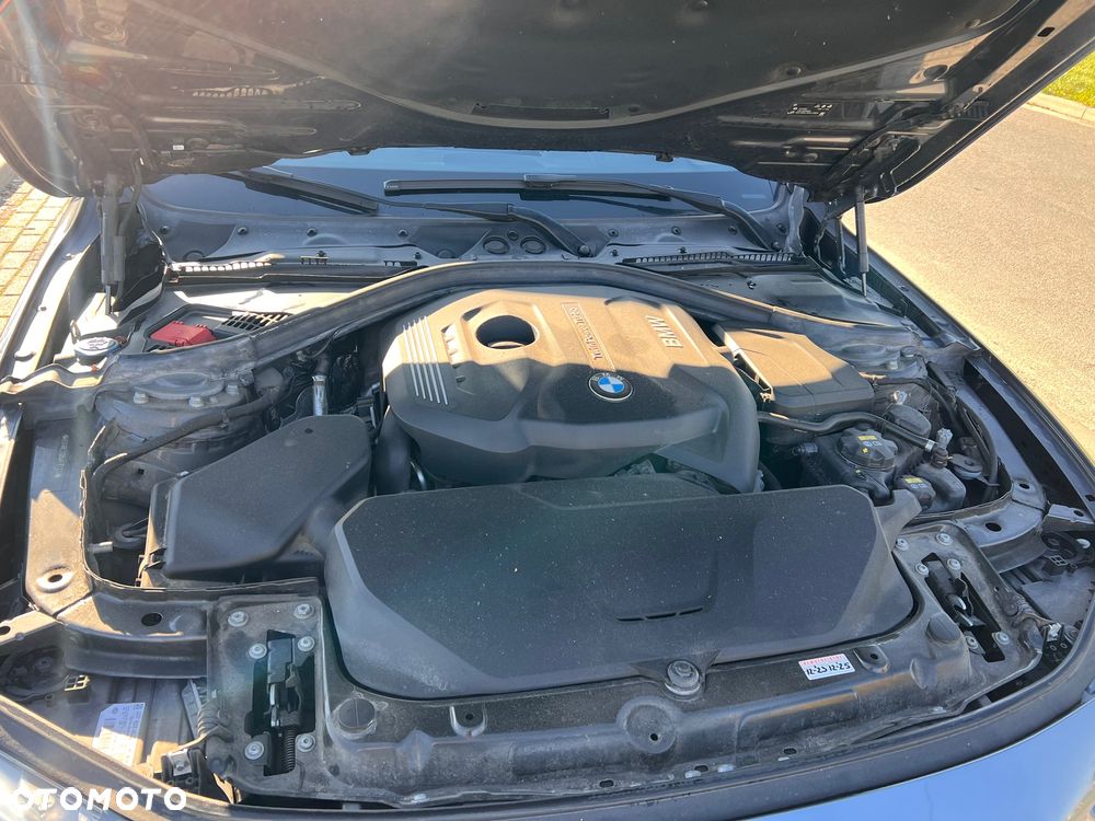 BMW Seria 3 320i Luxury Line Purity - 33