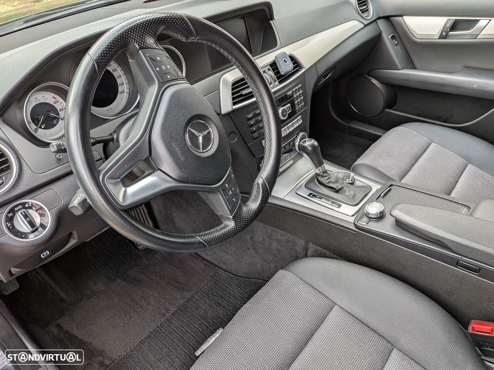 Mercedes-Benz C 250 Station CDI DPF (BlueEFFICIENCY) 7G-TRONIC Avantgarde - 19