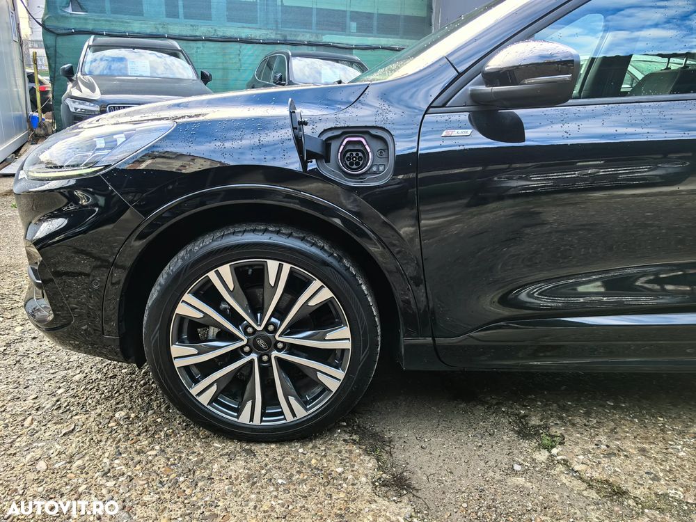 Ford Kuga 2.5 Duratec PHEV ST-LINE X - 13