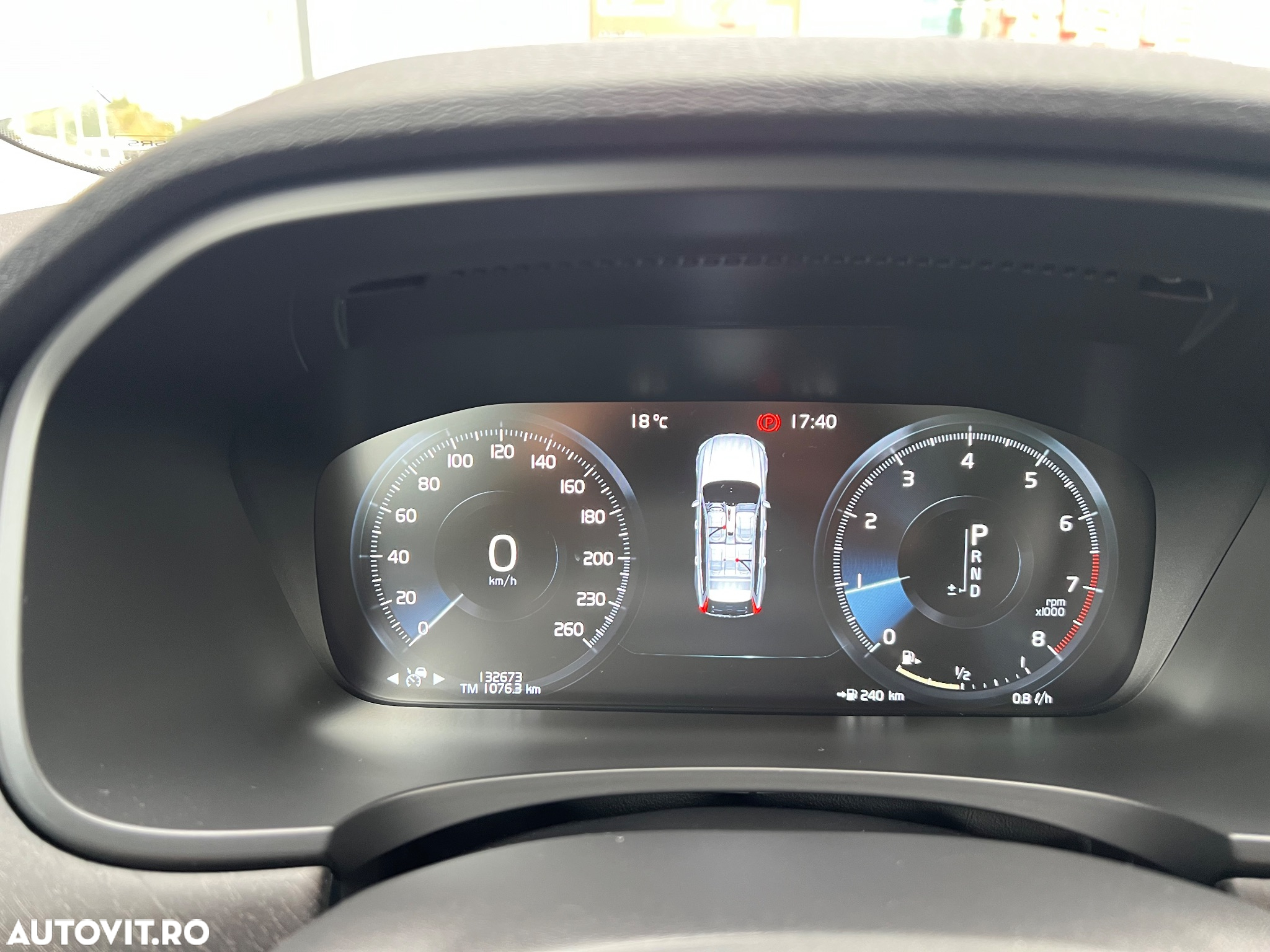 Volvo V90 Cross Country T5 AWD Geartronic Pro - 24
