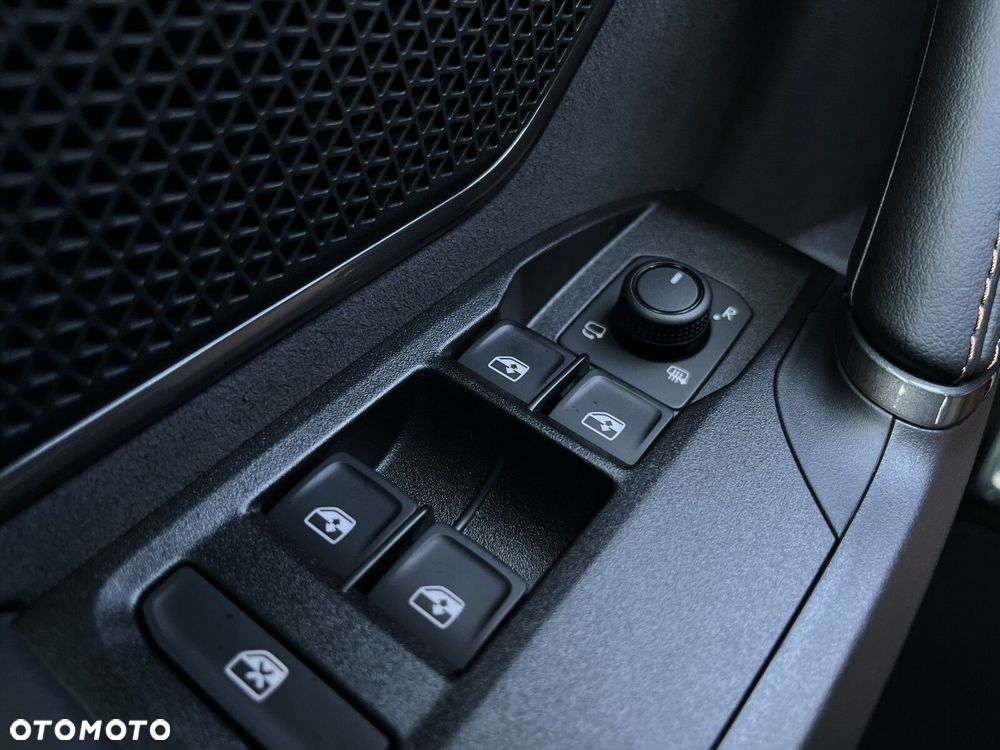 Cupra Formentor 1.5 eTSI mHEV DSG - 36