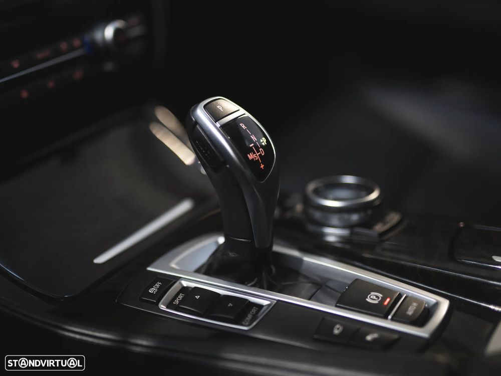 BMW 535 d Line Luxury Auto - 18