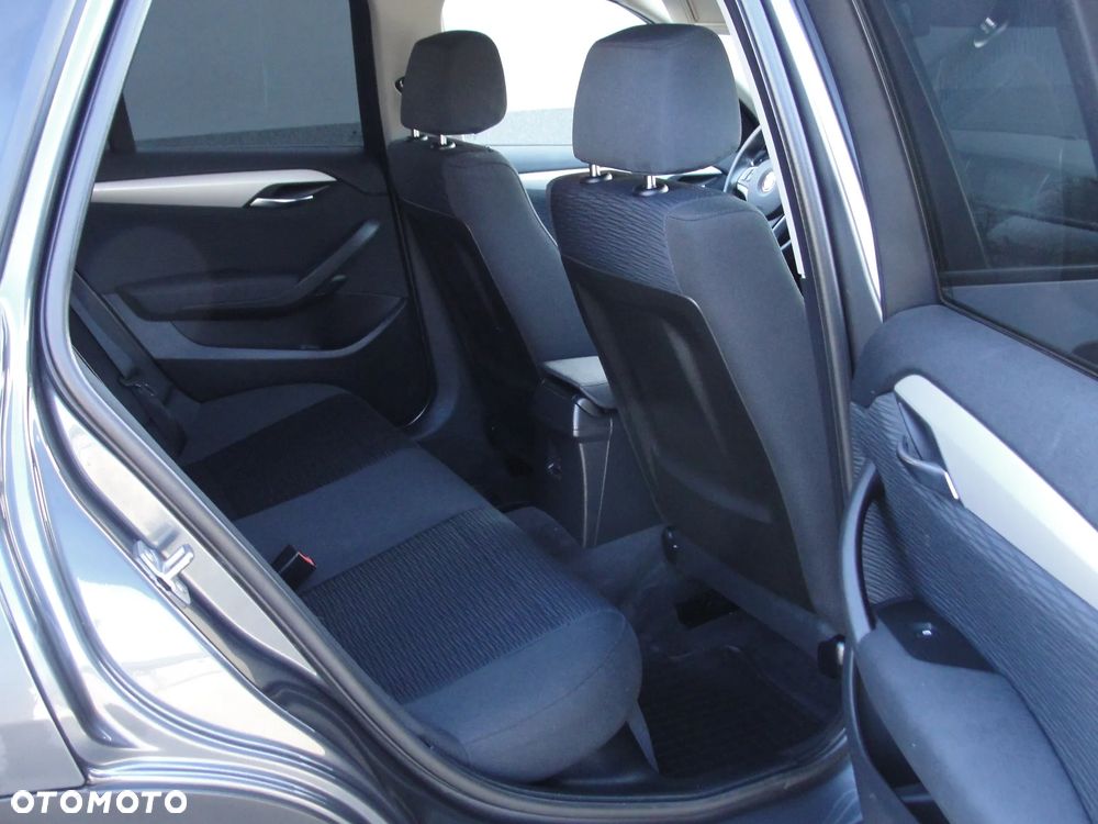 BMW X1 xDrive20d Sport Line - 26