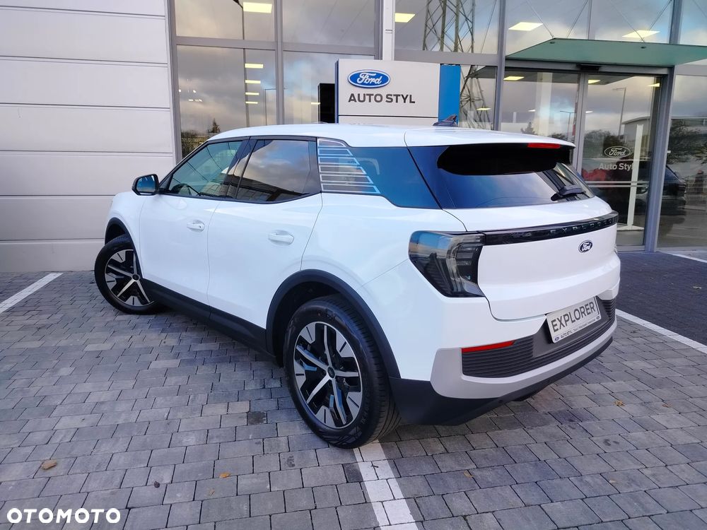 Ford Explorer 77kWh RWD - 2