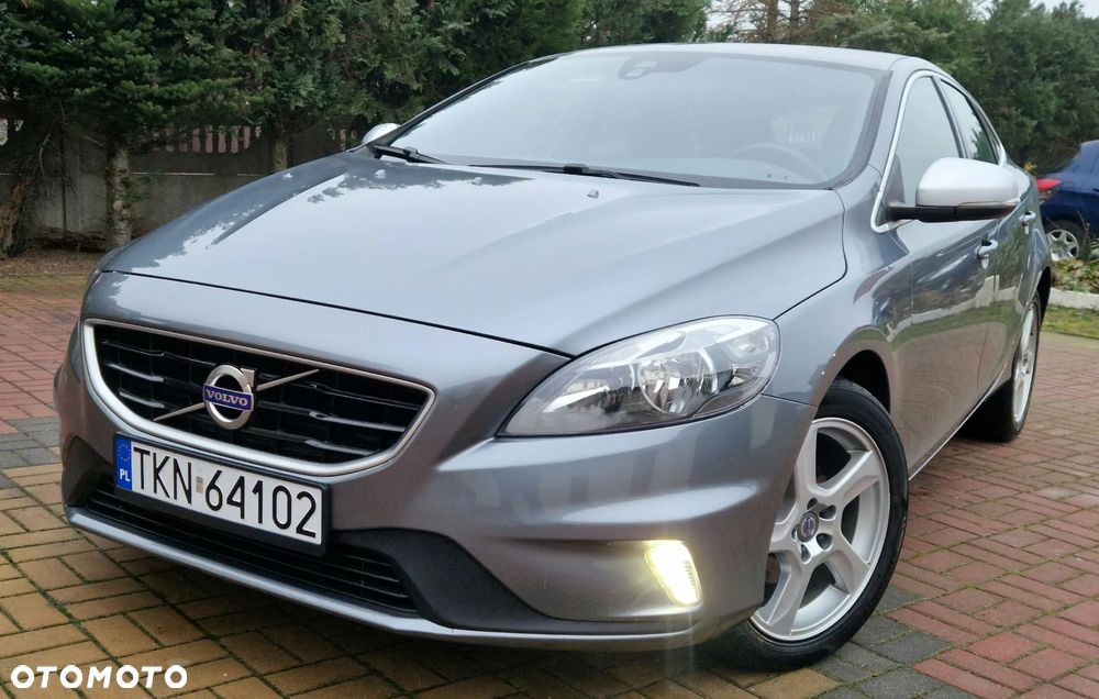 Volvo V40 D2 RDesign - 1