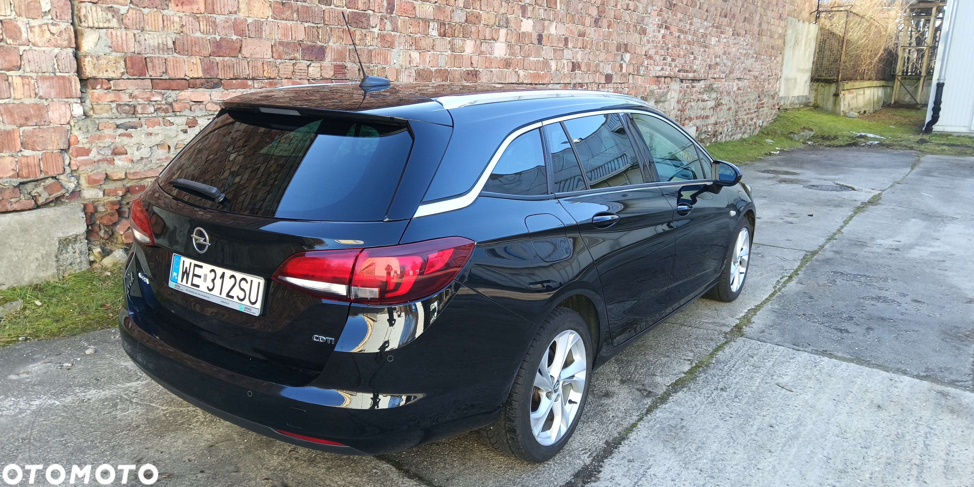 Opel Astra V 1.6 CDTI Dynamic S&S - 6