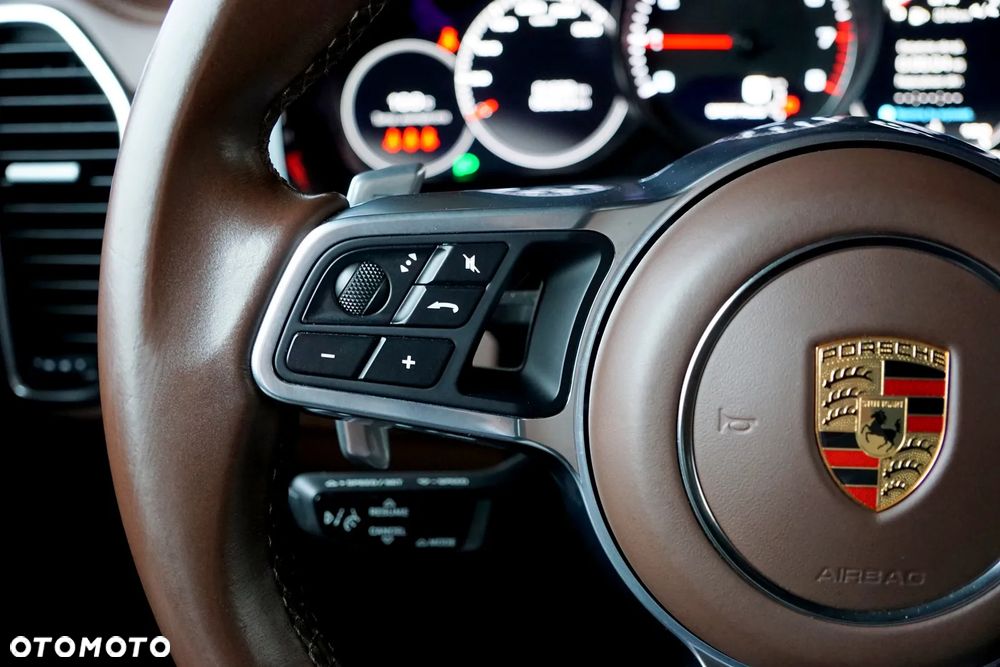 Porsche Cayenne GTS Tiptronic S - 31