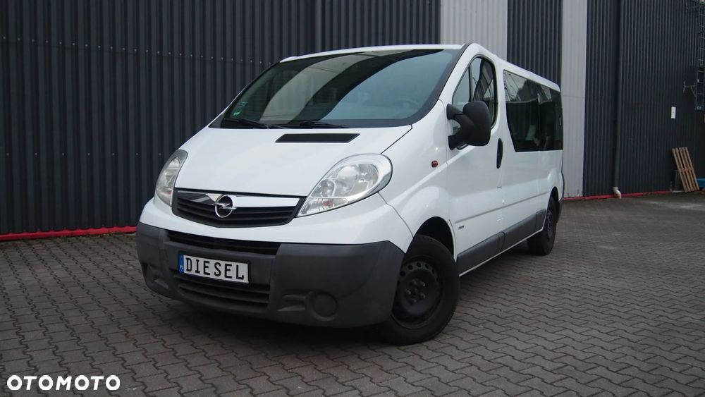 Opel Vivaro L2H1 2.9t - 13