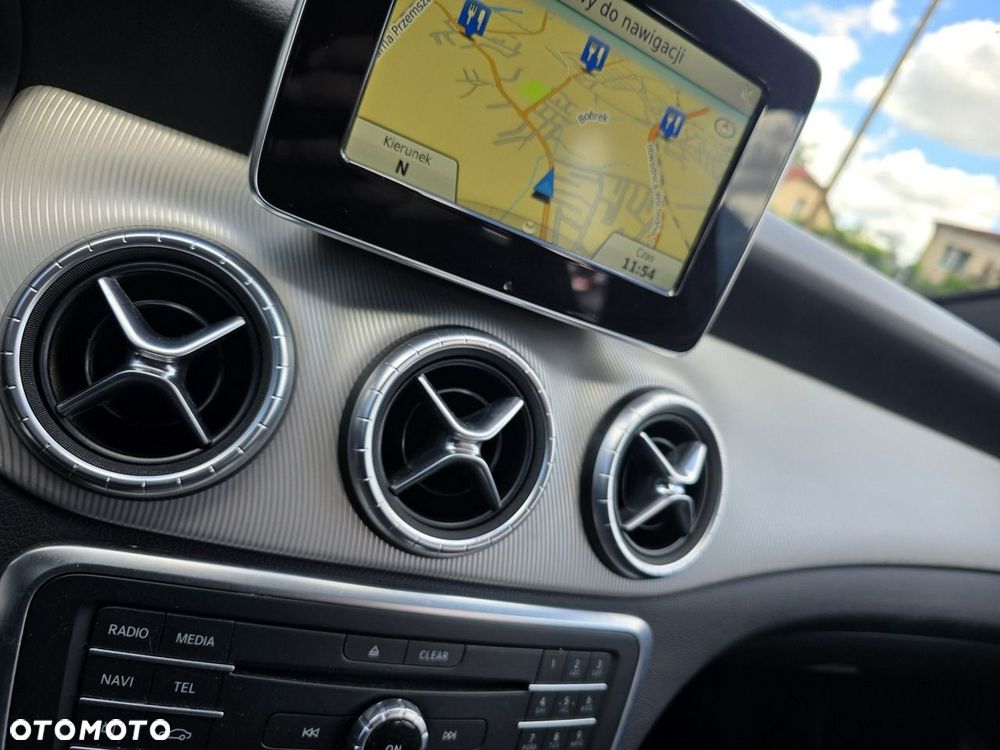 Mercedes-Benz CLA - 19