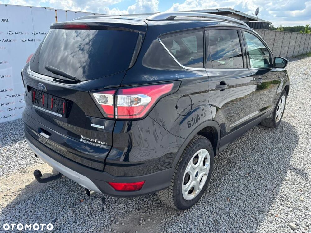 Ford Kuga 1.5 EcoBoost 2x4 Trend - 4