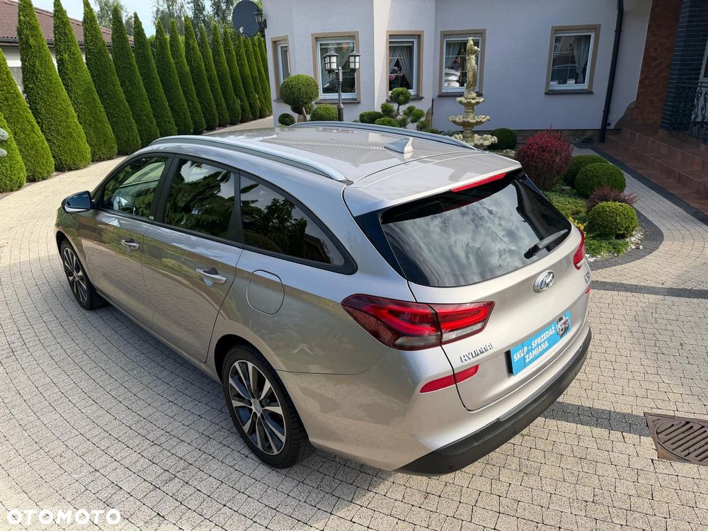Hyundai i30 1.6 CRDI Prime - 3
