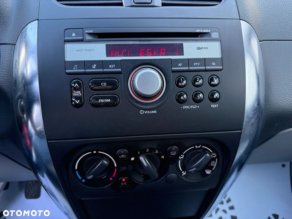 Suzuki SX4 1.5 Comfort - 7