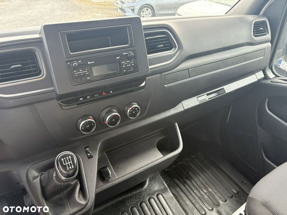 Renault Master - 9