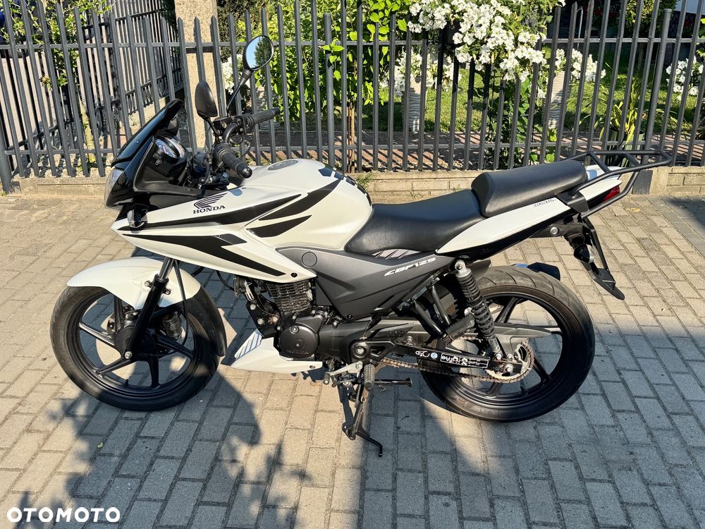 Honda CBF - 2
