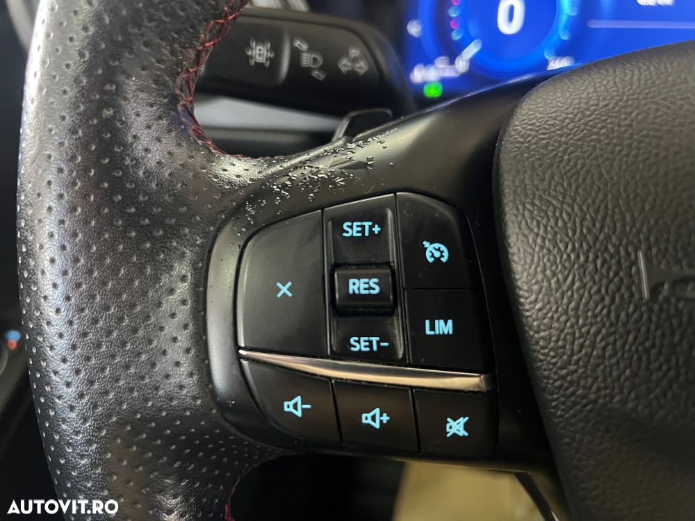 Ford Kuga 2.0 EcoBlue A8 AWD ST Line - 27