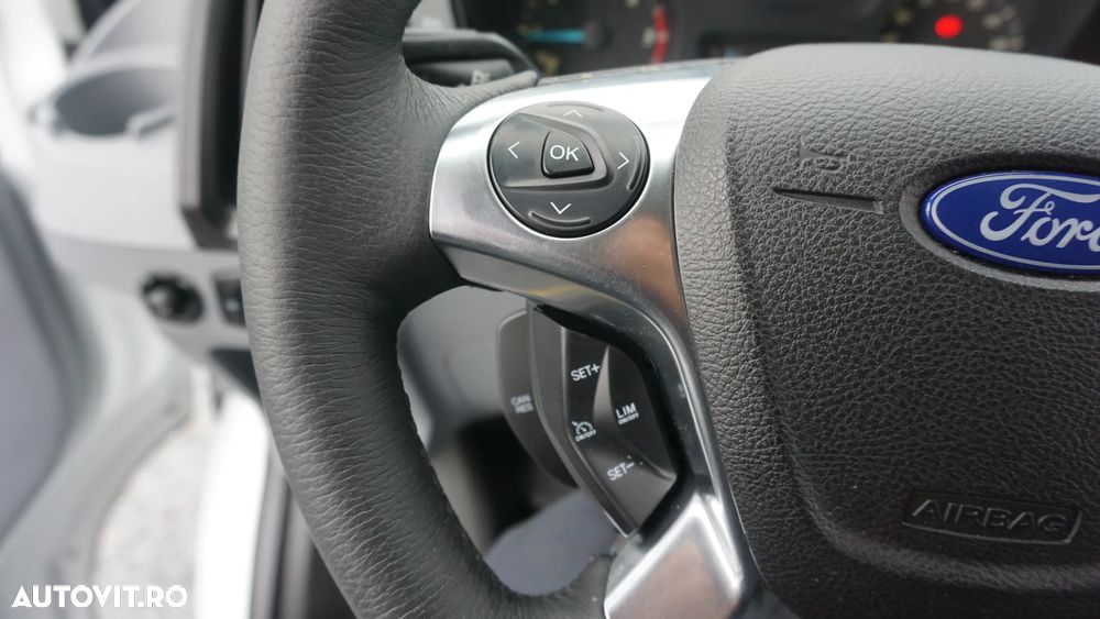 Ford Transit - 17