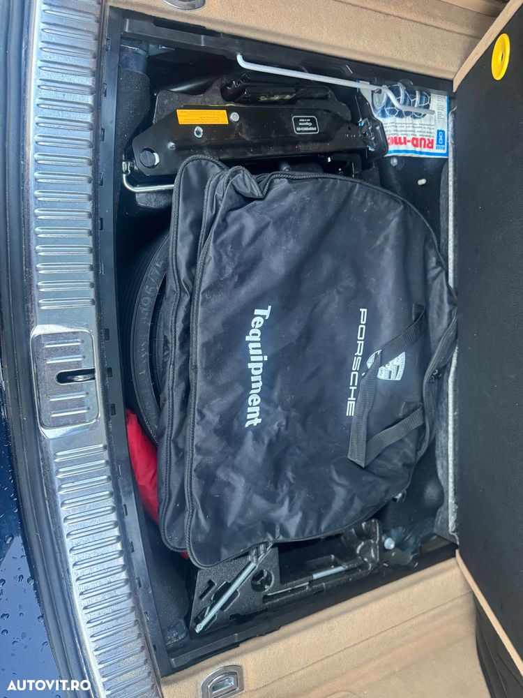 Porsche Cayenne 3.0TD TipTronic - 13