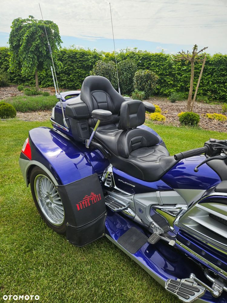 Honda GL - 11