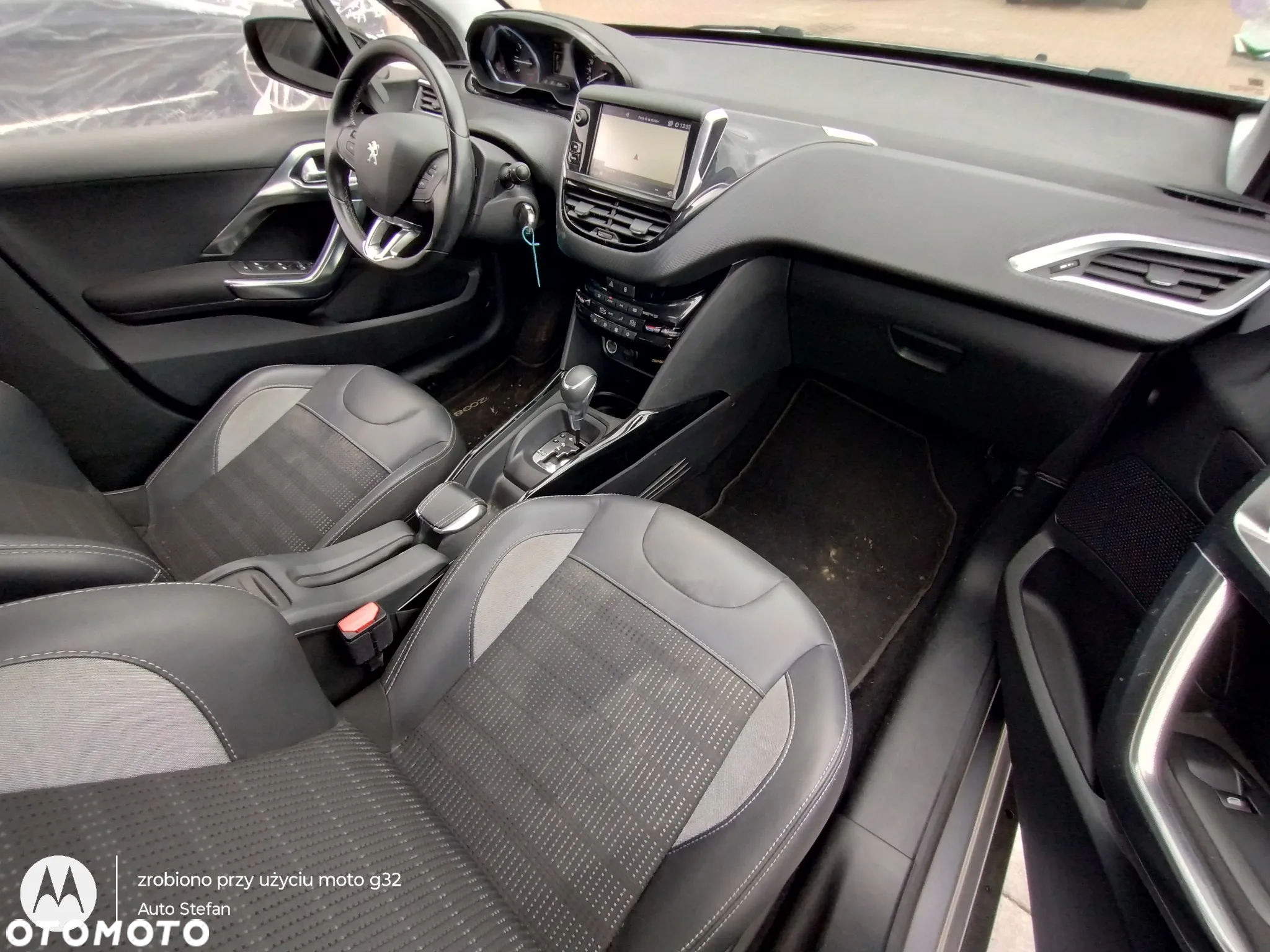 Peugeot 2008 - 18