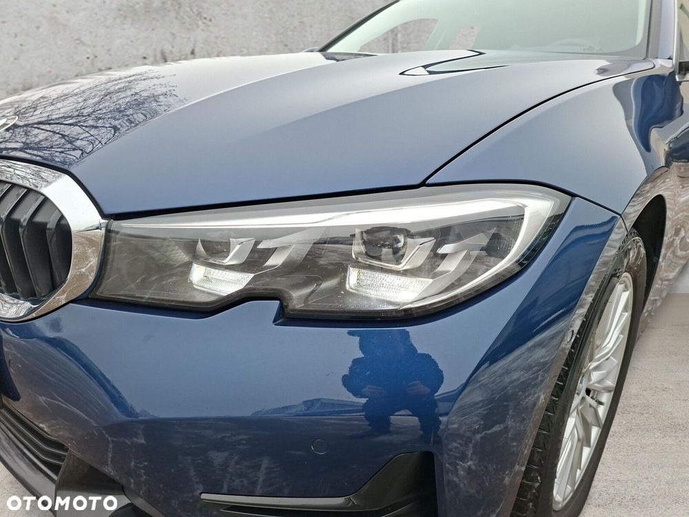 BMW Seria 3 - 21