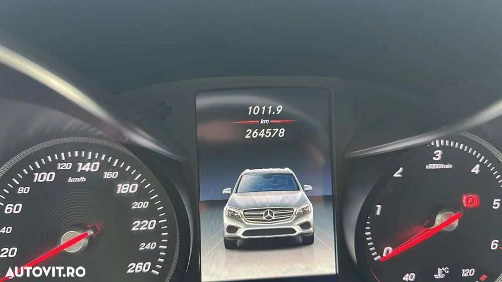 Mercedes-Benz GLC 250 d 4Matic 9G-TRONIC - 10