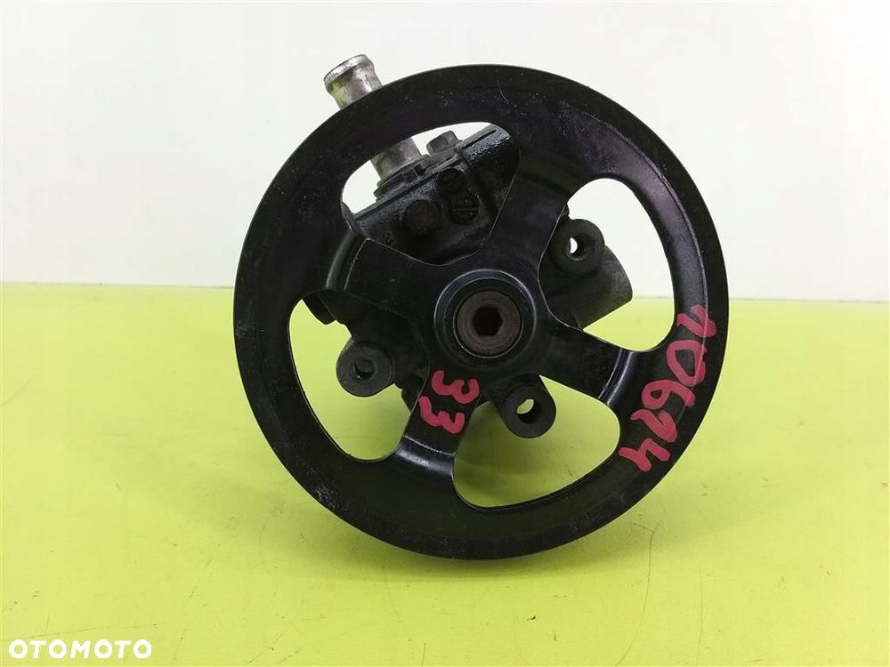 Pompa wspomagania Dodge Caliber JEEP COMPASS PATRIOT 2.0B 156KM KYB - 2