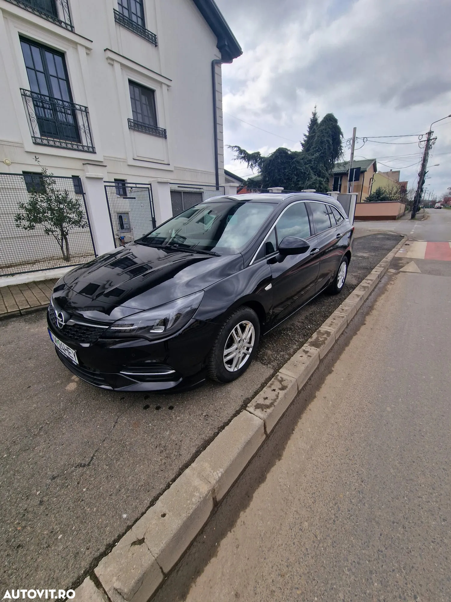 Opel Astra 1.5 D Start/Stop Sports Tourer Automatik Elegance - 13