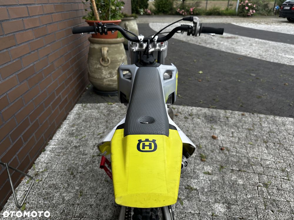 Husqvarna TC - 9