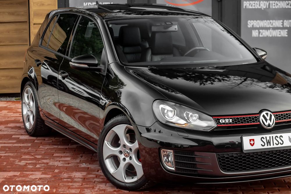 Volkswagen Golf 2.0 GTI - 2