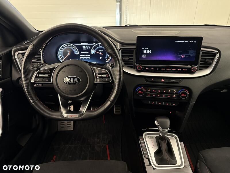 Kia ProCeed - 14