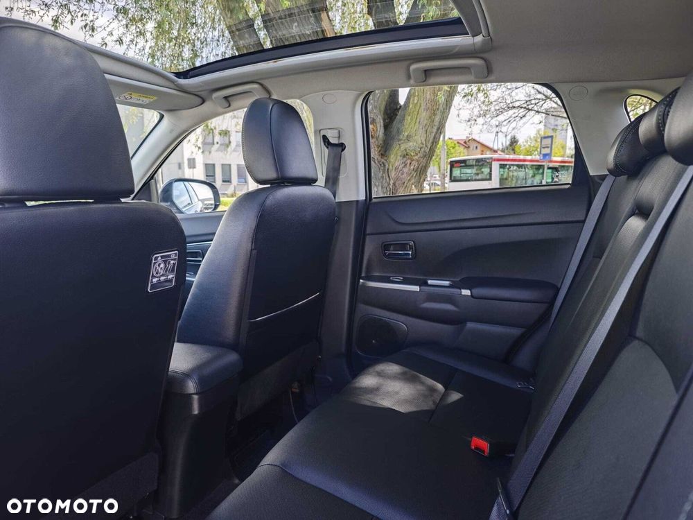 Mitsubishi ASX 1.6 Intense Plus Navi Blue Edition - 13