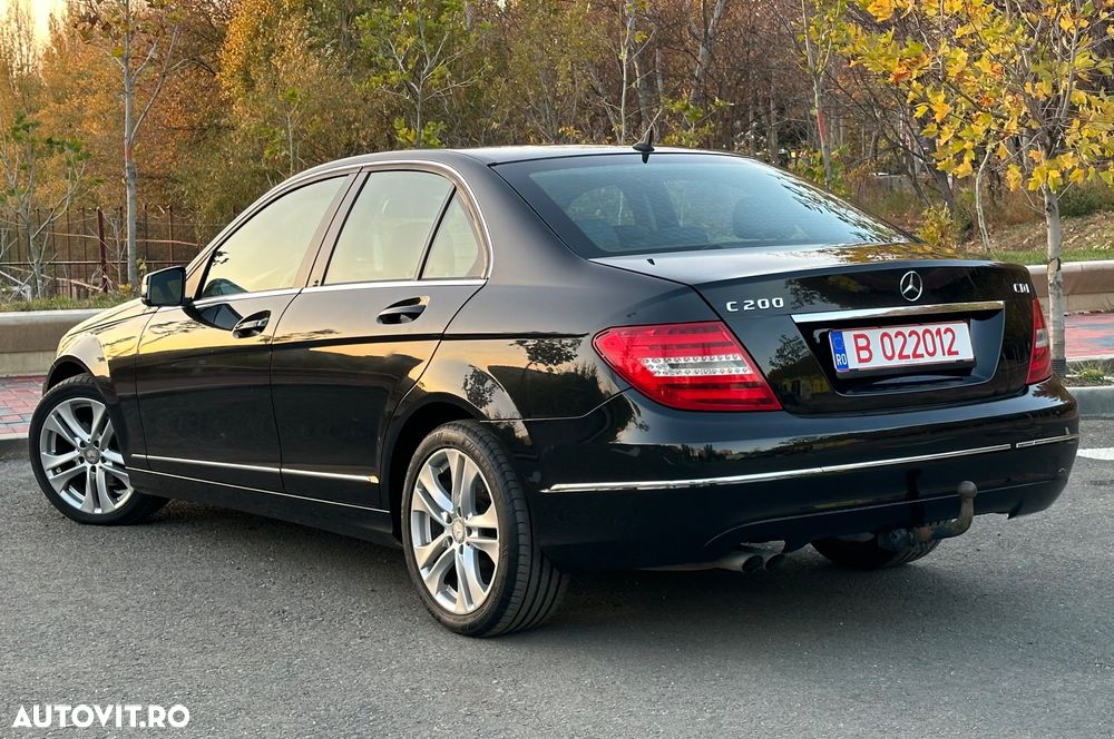 Mercedes-Benz C 200 CDI DPF BlueEFFICIENCY Avantgarde - 6