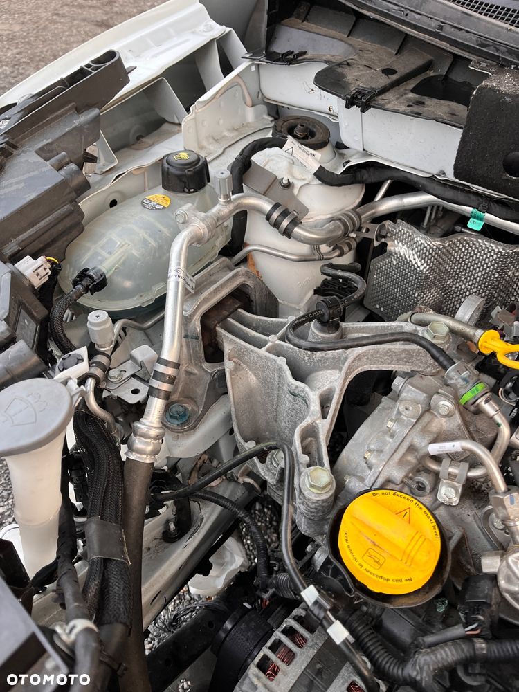 Nissan Juke 1.0 DIG-T Enigma DCT - 8