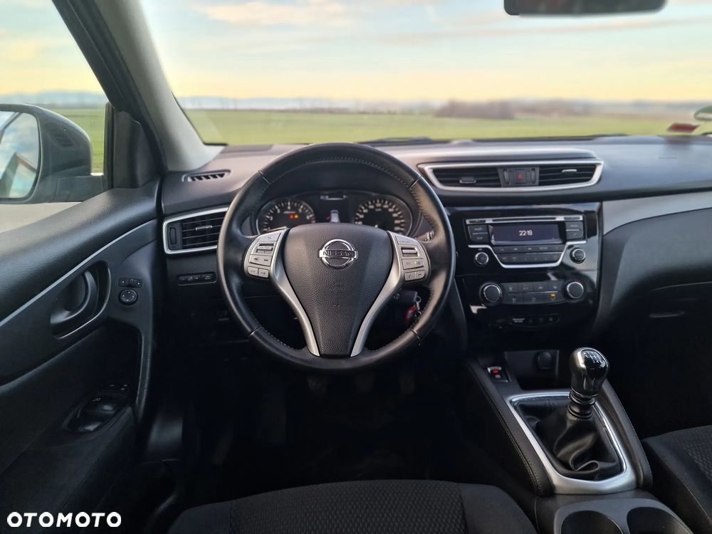 Nissan Qashqai 1.2 DIG-T N-Connecta - 22