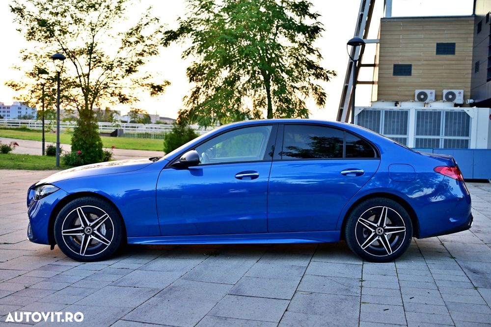 Mercedes-Benz C 300 e 9G-TRONIC AMG Line - 4